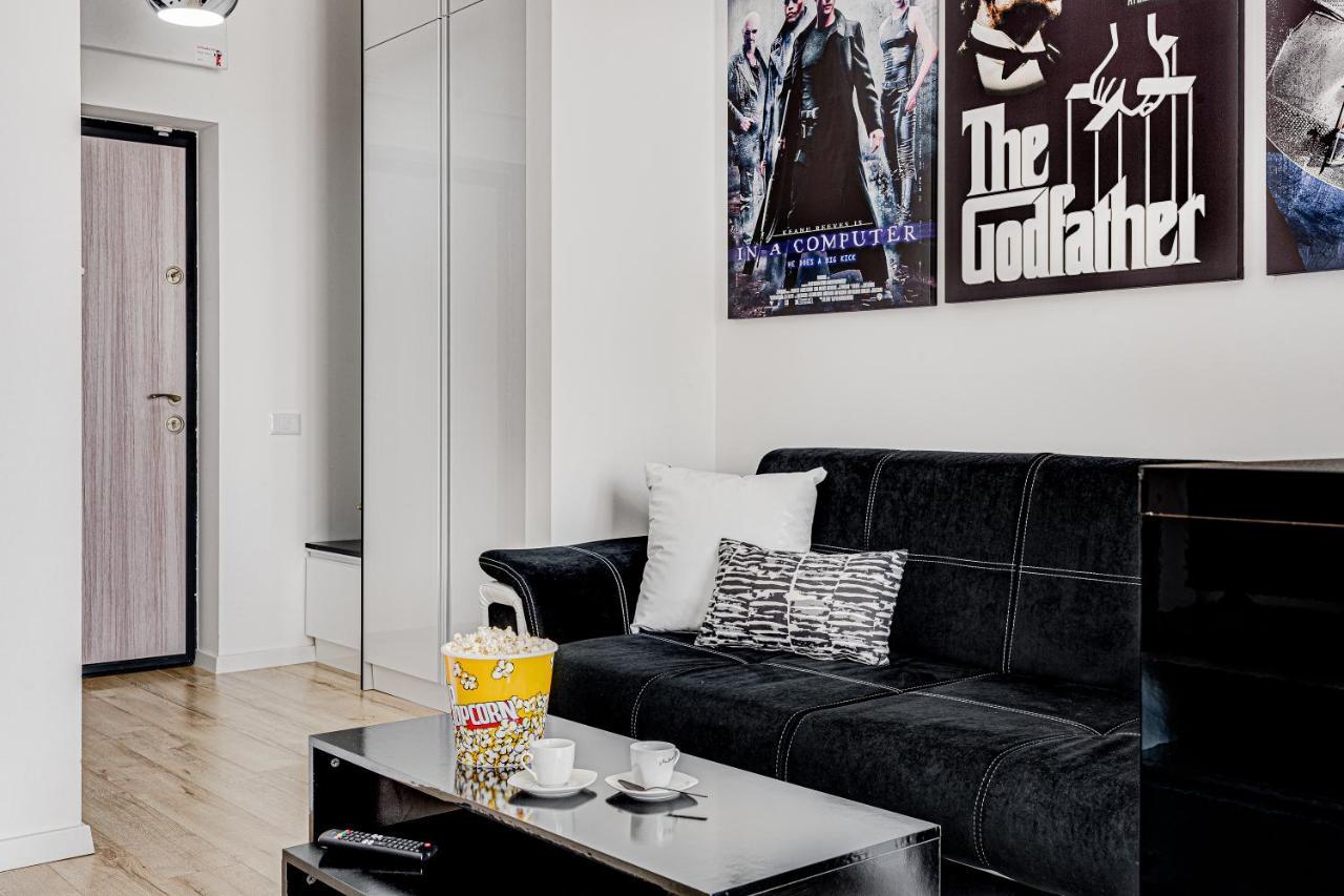 Apartament Ari Cinema Apartament With 2M Videoproiector Arad Zewnętrze zdjęcie