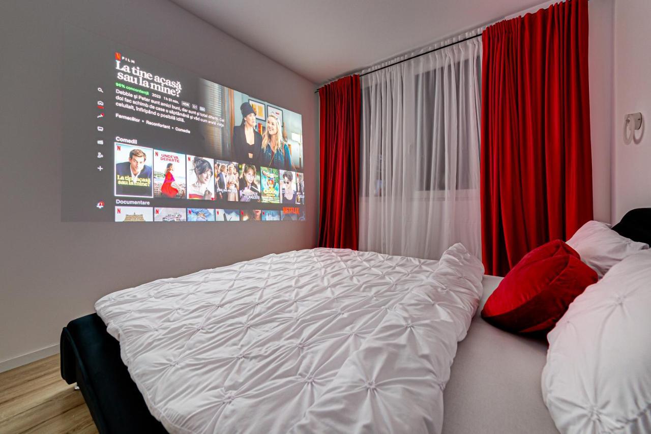 Apartament Ari Cinema Apartament With 2M Videoproiector Arad Zewnętrze zdjęcie