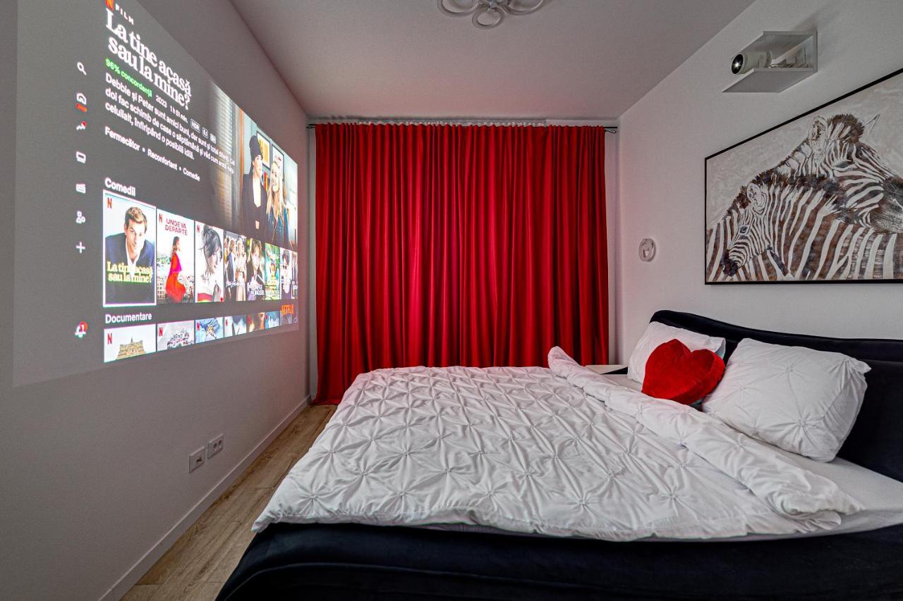 Apartament Ari Cinema Apartament With 2M Videoproiector Arad Zewnętrze zdjęcie